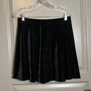 American Rag Cie Velvet Party Skater skirt, size medium.